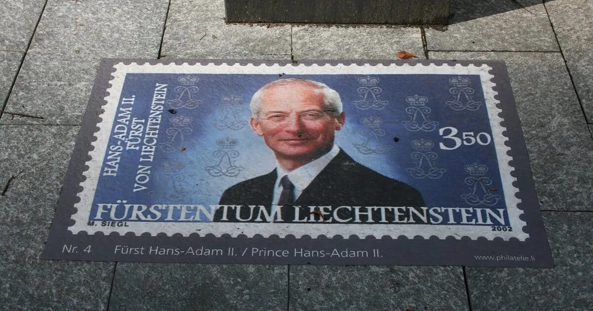 Frauen dürfen auf den Thron
