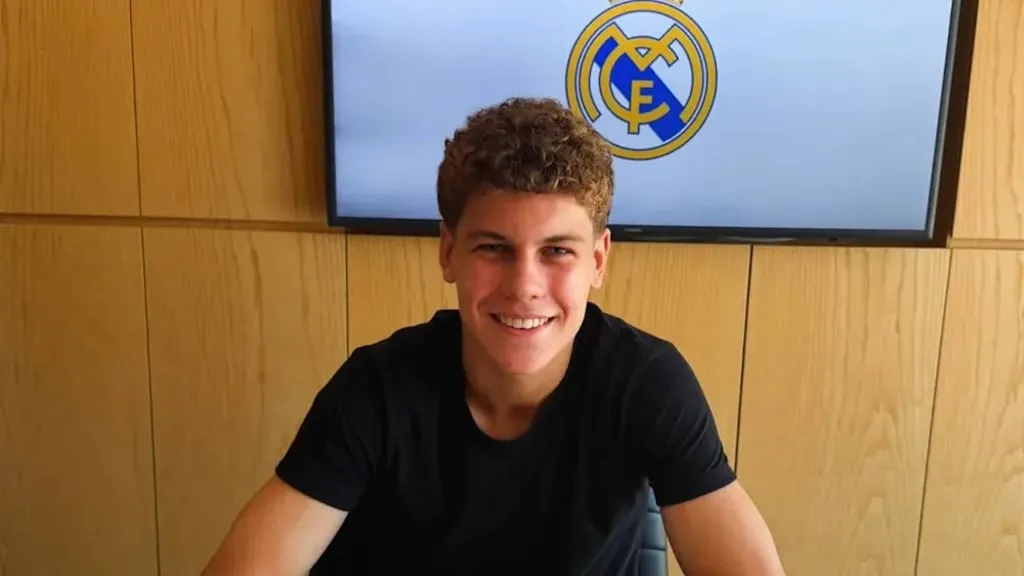 Schweizer Wunderknabe bei Real