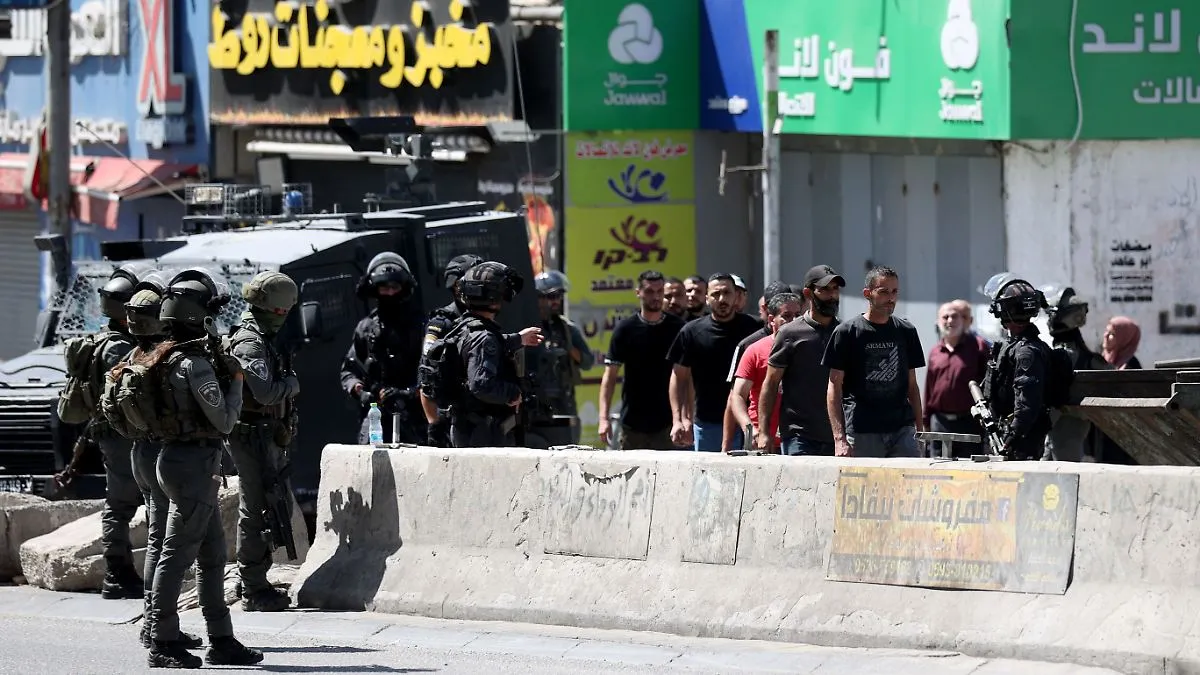 Israel dringt auf UNRWA-Gelände vor