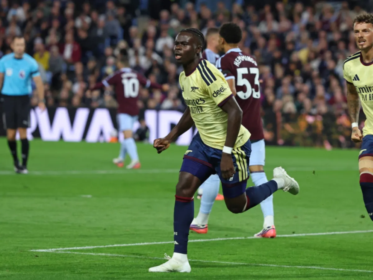 Arsenal bleibt makellos