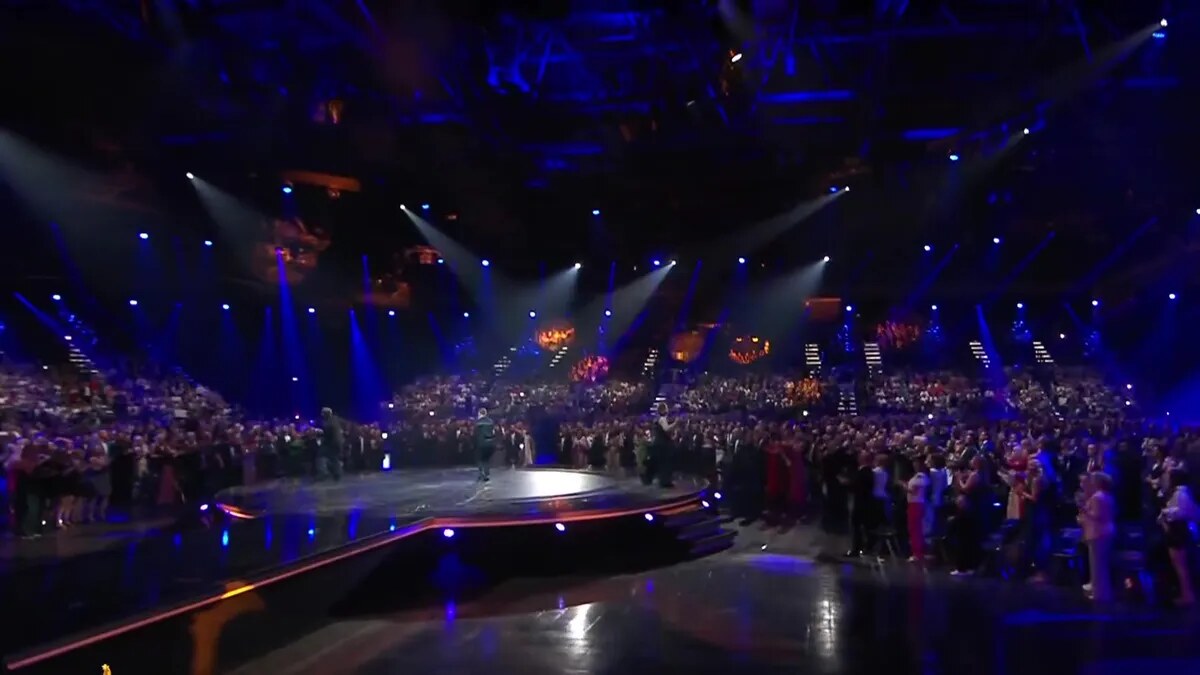 Take That eröffnen die Goldene Henne 2026 – »Relight My Fire« mit dem NDR-Sinfonieorchester