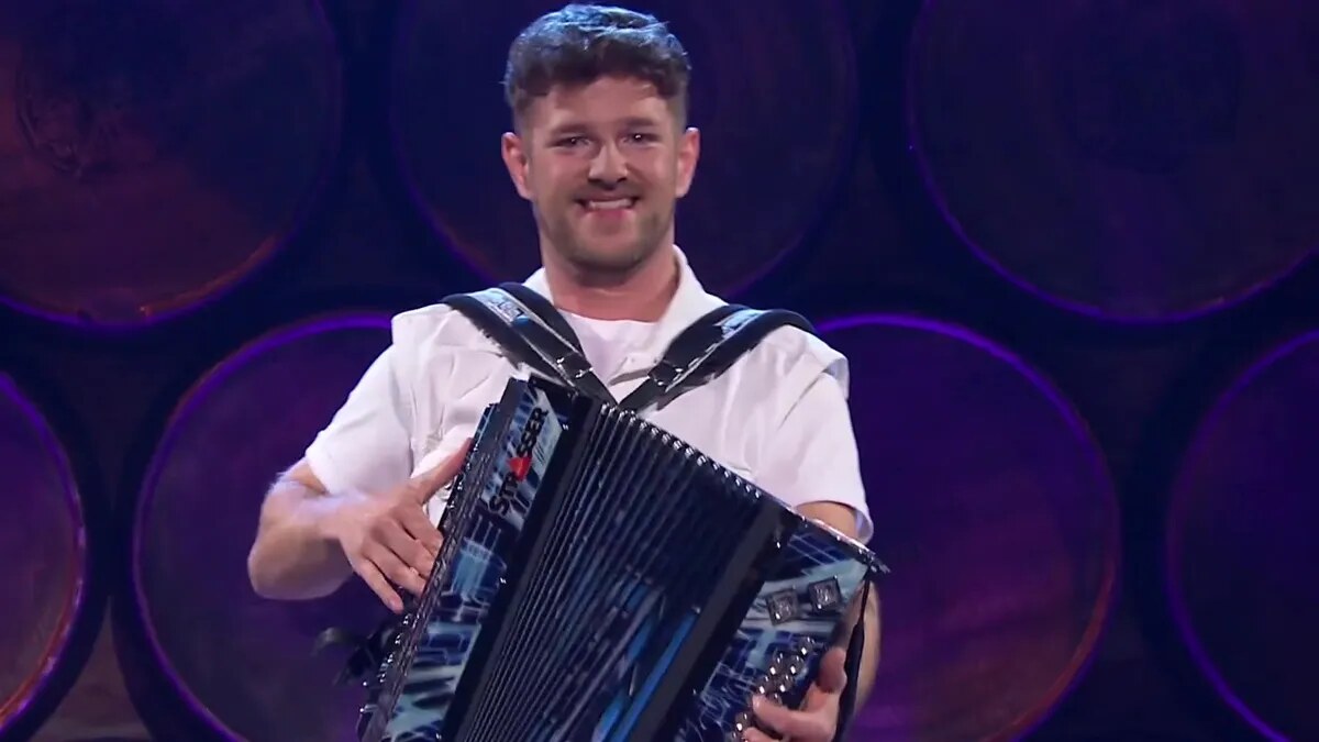 Schlager-Spaß mit Andy Borg: Swen Tangl feiert Premiere mit »Hey, du süßer Engel«