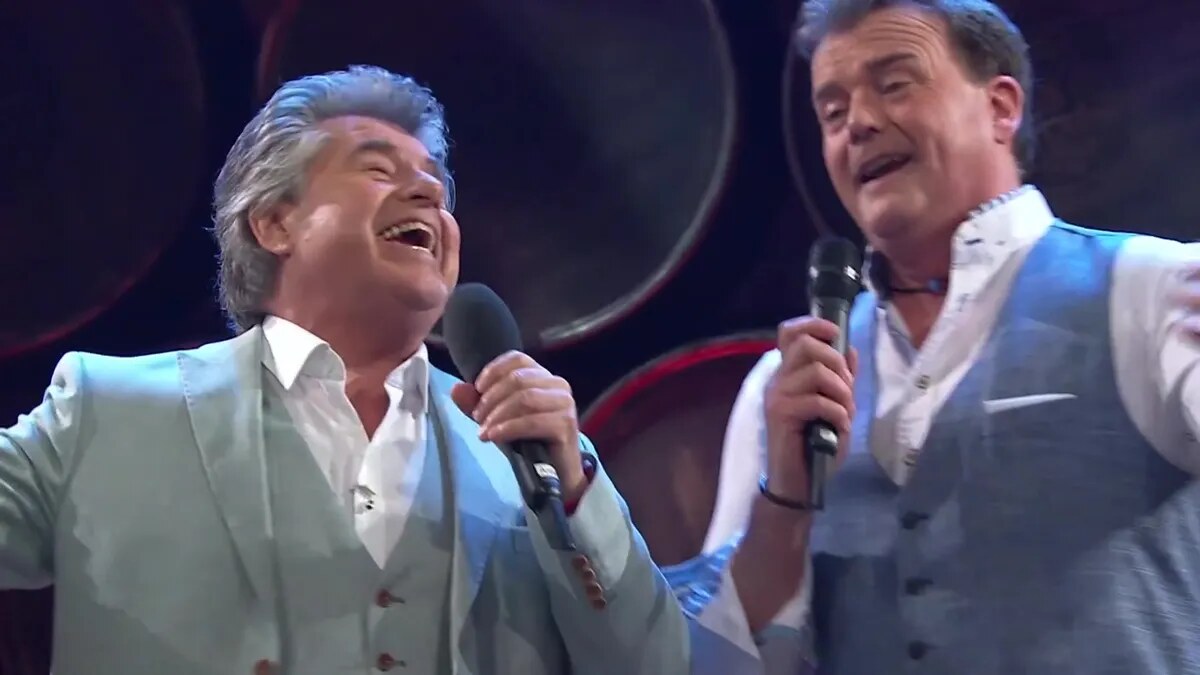 Schlager-Spaß mit Andy Borg: Andy Borg & Reiner Kirsten singen Chris Roberts – »Der hört uns von oben zu«