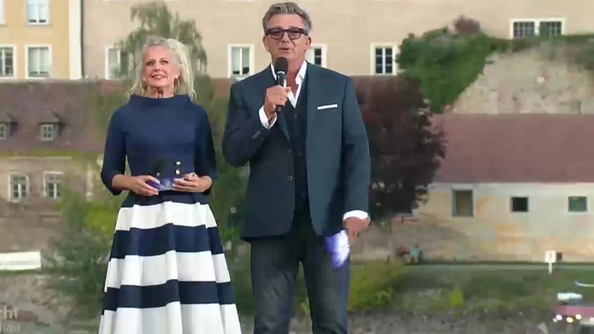 Starnacht aus der Wachau im Liveticker: Schöneberger, Sigl, Francine Jordi, Chris Steger und Unheilig