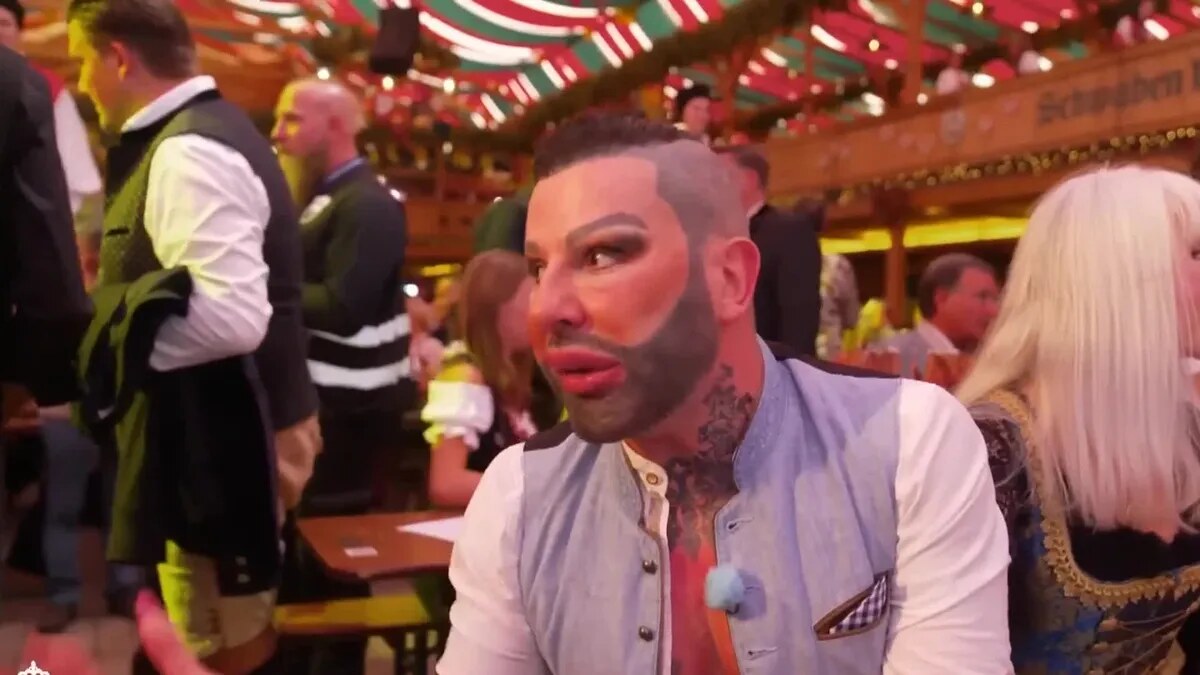 Harald Glööckler flirtet auf der Wiesn: »Ich brauche fast schon ein Abwehrspray«