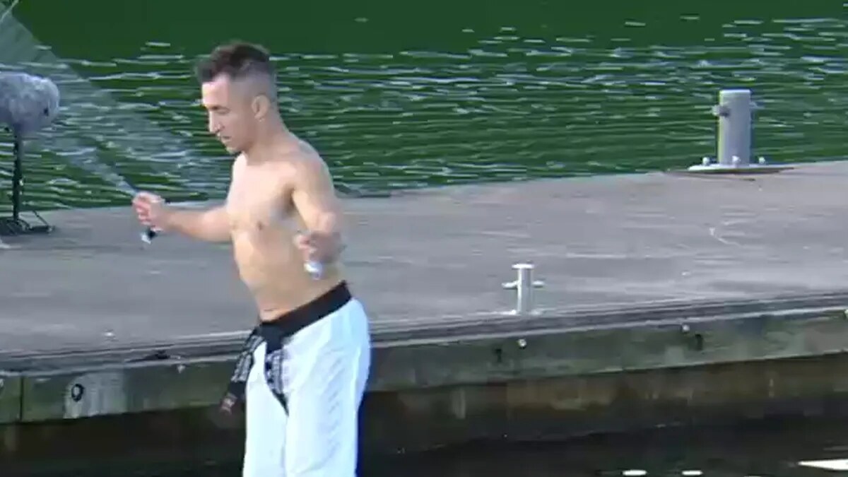 Rekord im ZDF-Fernsehgarten on tour: Harun Özdemir springt 40-mal Seil – auf einem SUP-Board