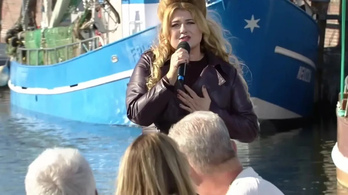 ALINA – »Wie kommt es, dass ich immer an dich denke« im ZDF-Fernsehgarten