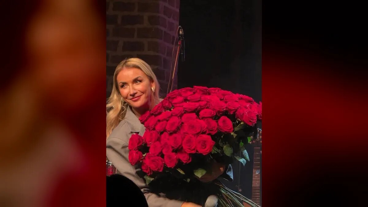 Anna-Carina Woitschack: Neuer Freund nach Stefan Mross – Kuss auf der Bühne in Dessau